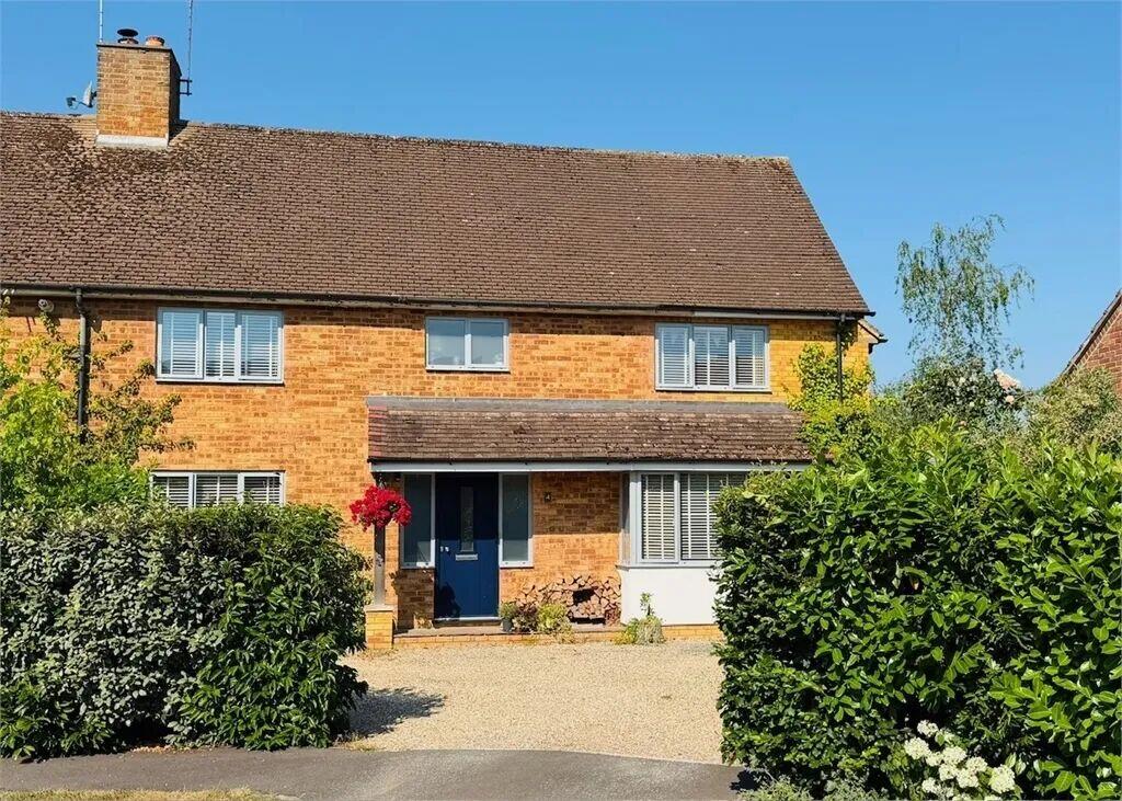 Main image of property: Anstey Close, Waddesdon, Buckinghamshire. 