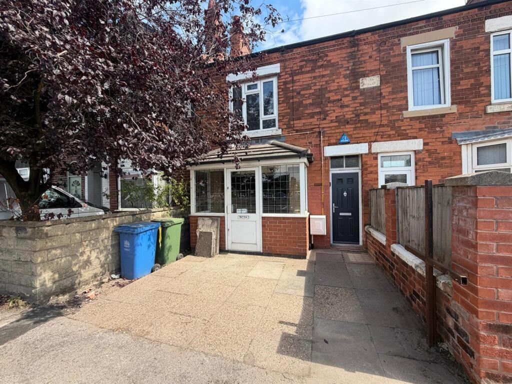 Main image of property: Retail unit, Chesterfield Road North, Mansfield