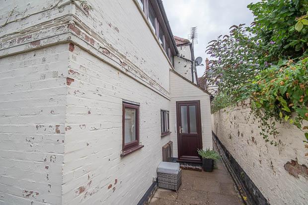 Main image of property: High Street, Tewkesbury, GL20 5AL