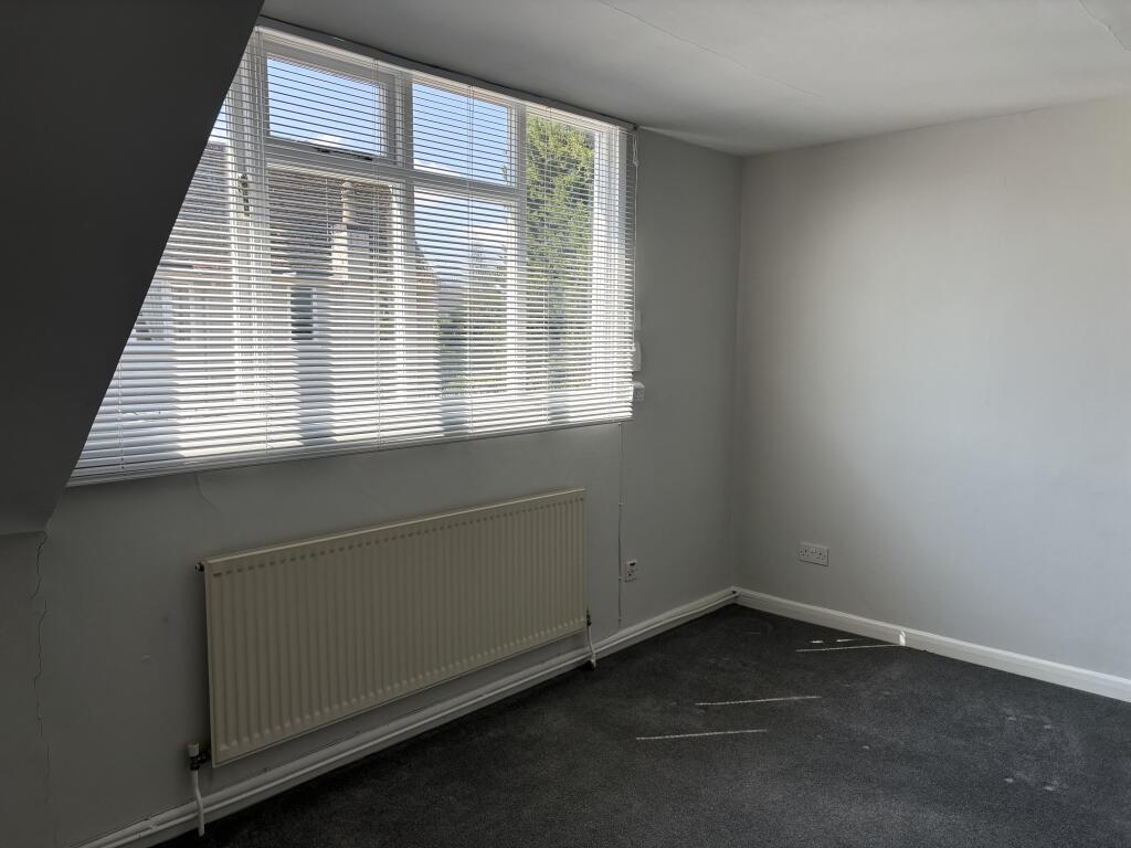Main image of property: Lutterworth Road, Leicester, LE2 8PF