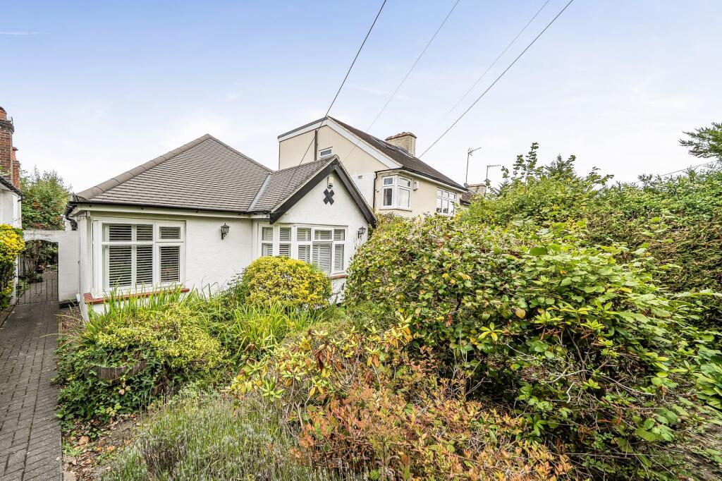 Main image of property: Potters Lane, Barnet, EN5