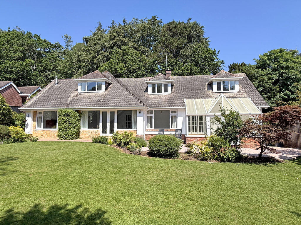Main image of property: Broadway, Sidmouth