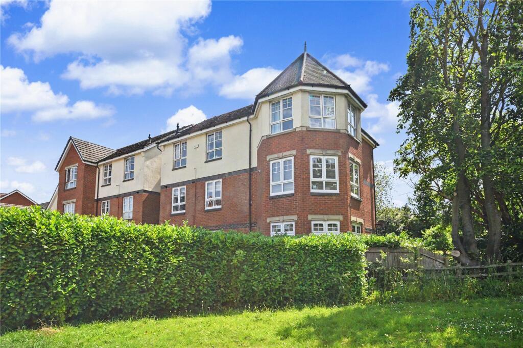 Main image of property: Turnberry Gardens, Tingley, Wakefield, West Yorkshire
