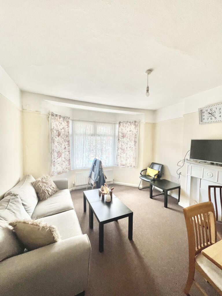 Main image of property: Woodside Road, N22