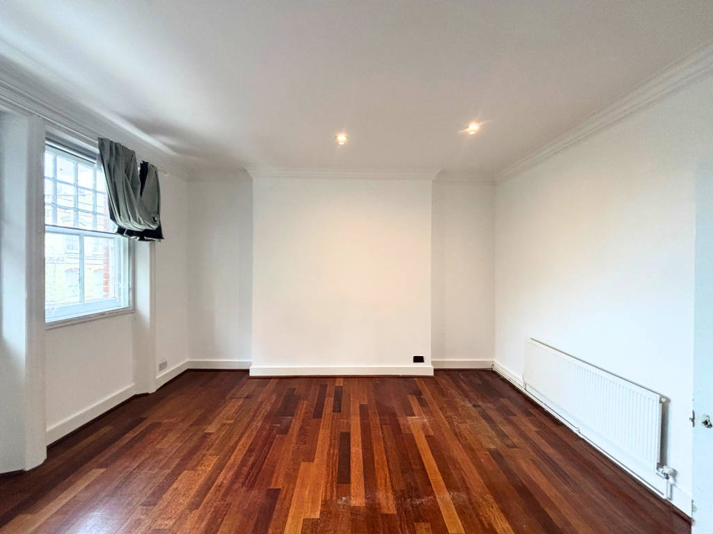 Main image of property: Earls Court Road, London, London, London, SW5