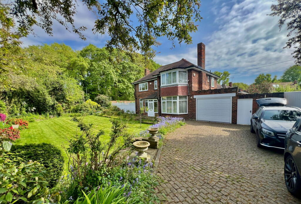 Main image of property: Warren Vale Road, Swinton, Mexborough, S64 8UR