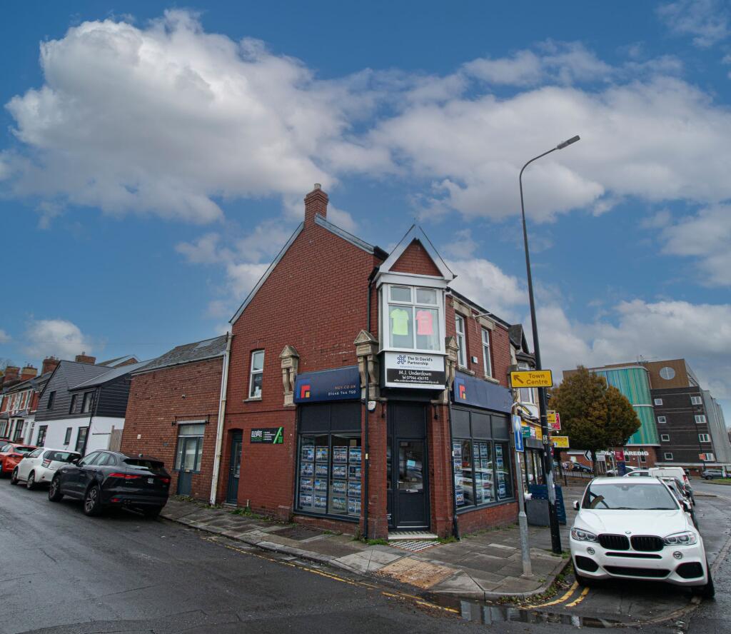 Main image of property: First Floor Office Suite, Broad Street, Barry. CF62 7AJ