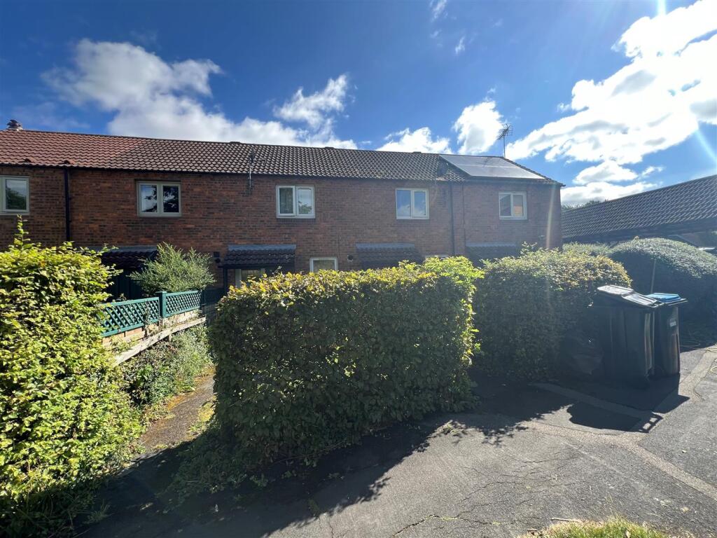 Main image of property: Hazelwood, Great Linford, Milton Keynes, MK14 5DU