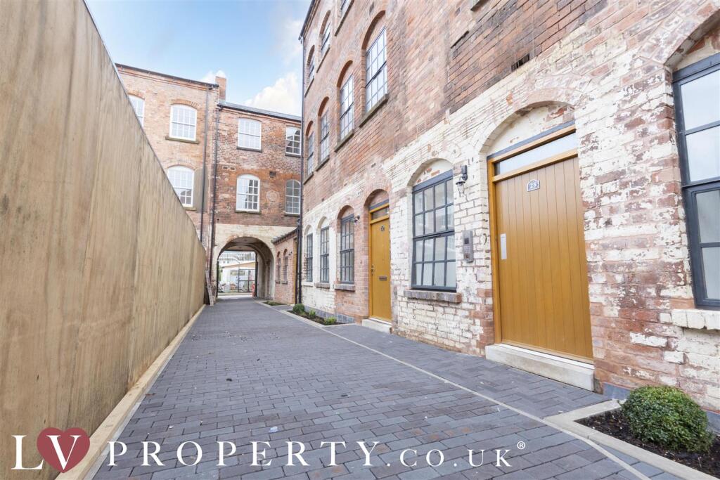 Main image of property: Camden Drive, Birmingham, West Midlands, B1