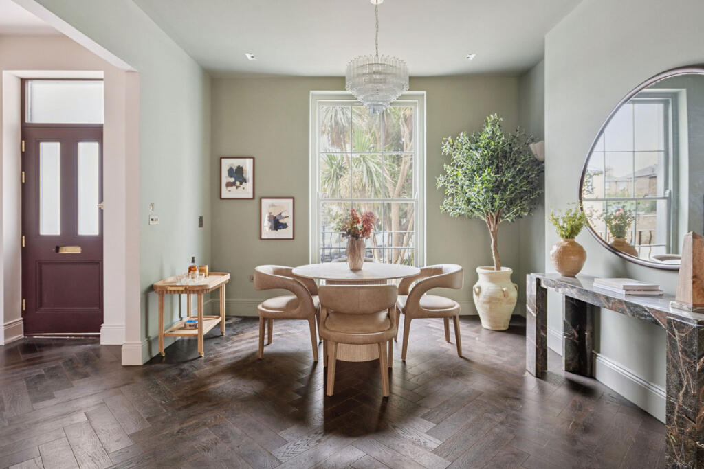 Main image of property: Dalston Lane, London, E8