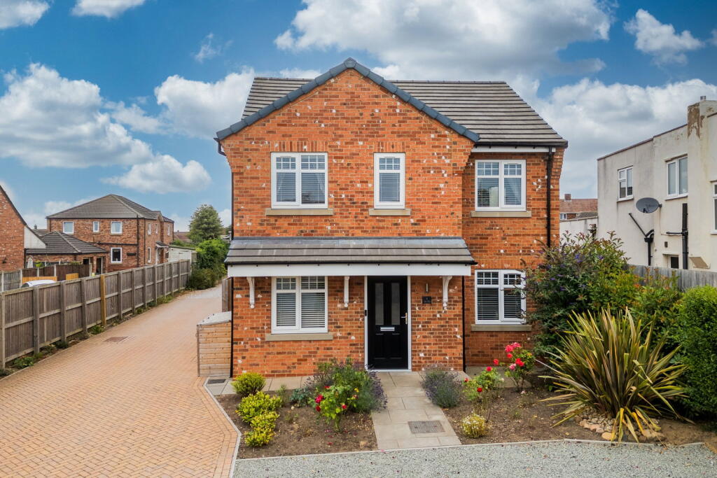 Main image of property: Selby Road , Eggborough, Selby , DN14 0GQ