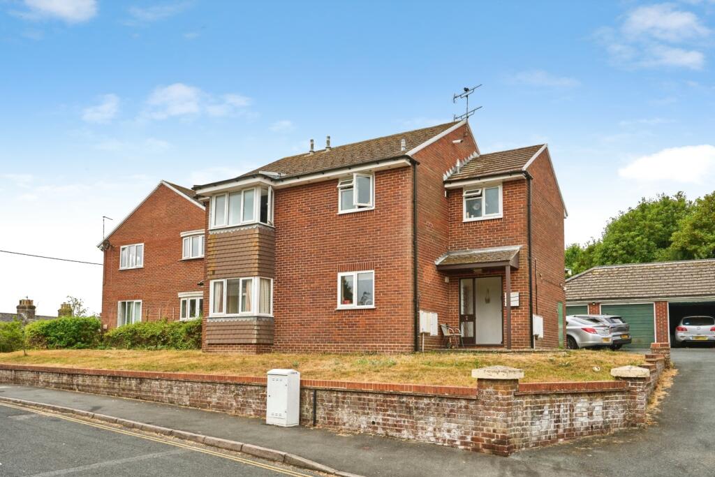 Main image of property: High Street,, Carisbrooke, Newport, Isle of Wight
