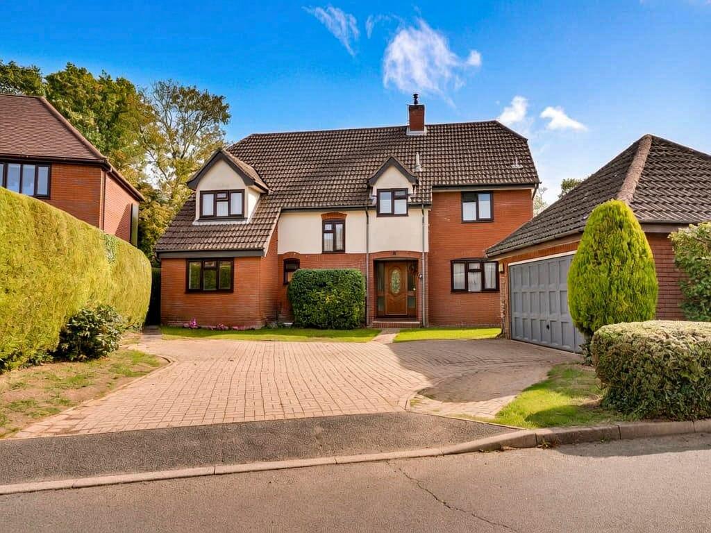 Main image of property: Heron Close, Sawbridgeworth, CM21