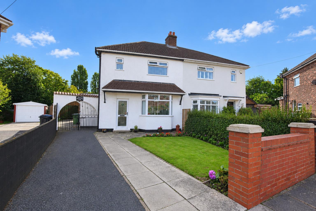 Main image of property: Drew Avenue, Grimsby
