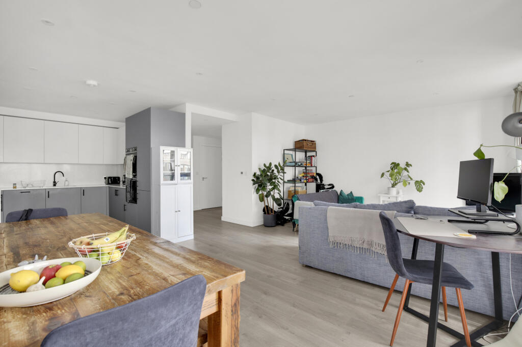 Main image of property: Willowbrook House, Coster Avenue, London, Greater London, N4