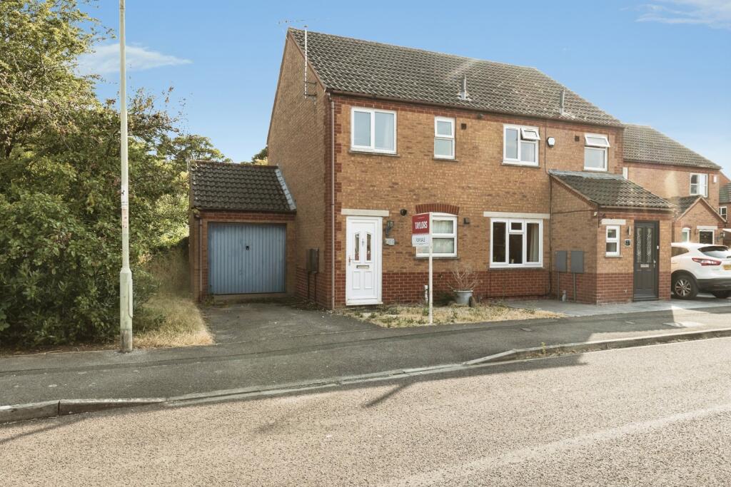 Main image of property: Vensfield Road, Quedgeley, Gloucester, Gloucestershire, GL2
