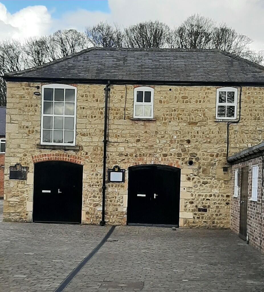 2A Coach House