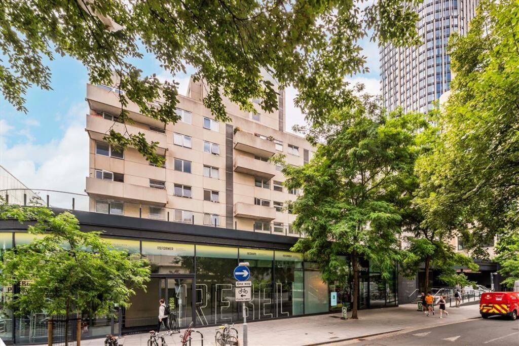 Main image of property: Upper Ground, Southwark