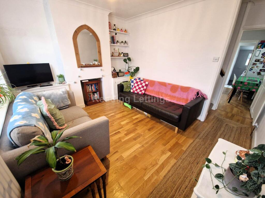 Main image of property: Cardigan Road, Reading