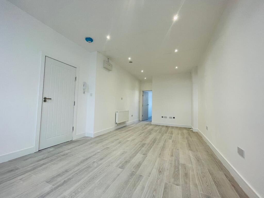 Main image of property: Carters Green, High Street WEST BROMWICH B70