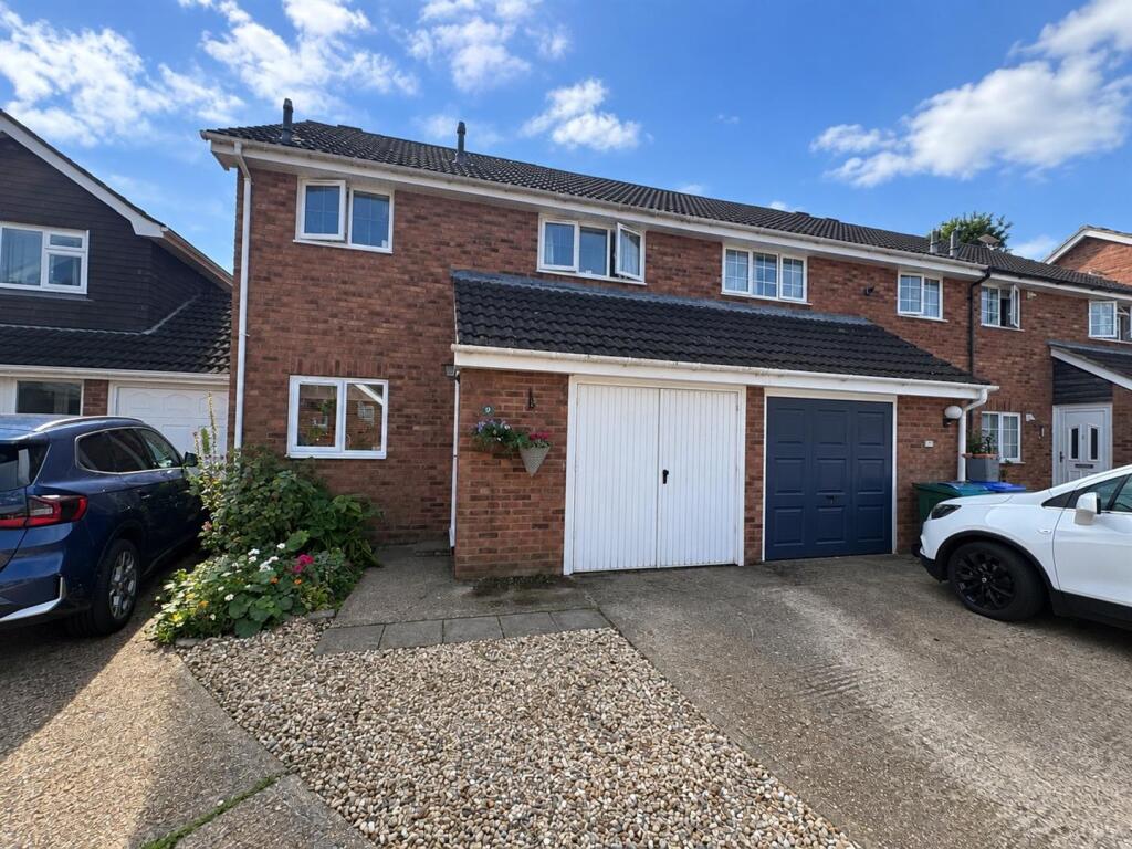 Main image of property: Pytchley Close, Hill Head, Fareham, PO14