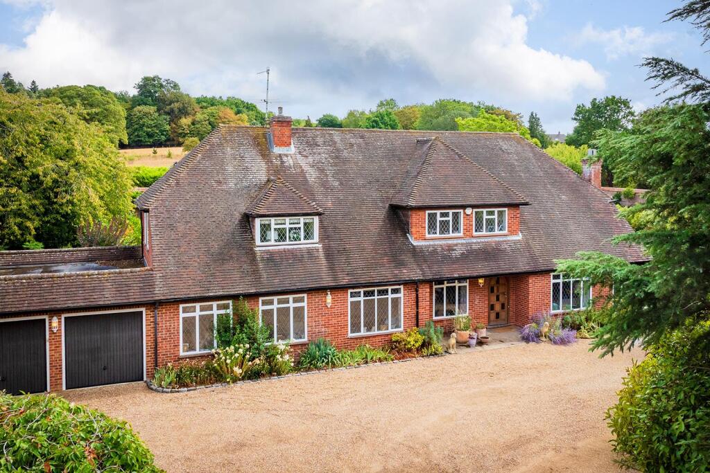 Main image of property: Cranleigh Road, Wonersh