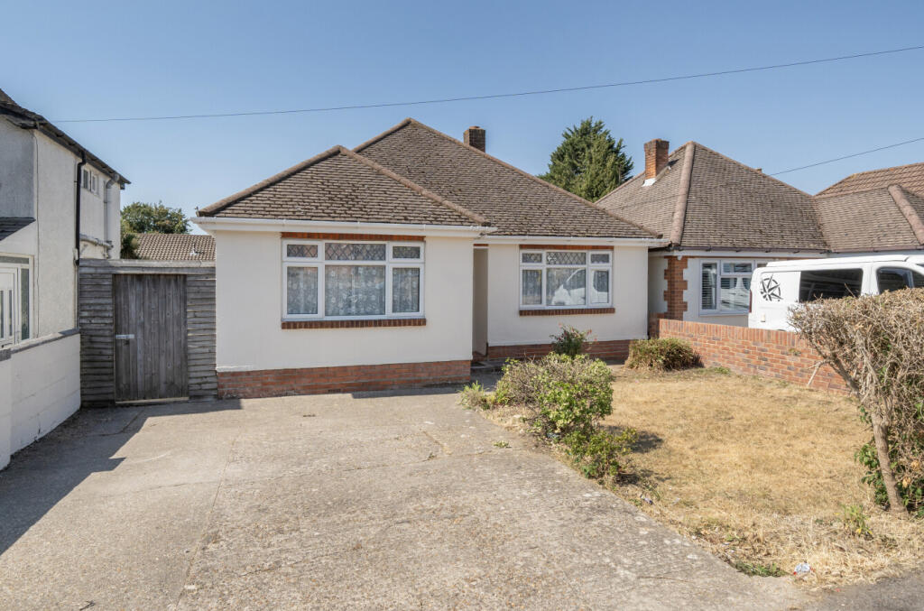 Main image of property: Valentine Avenue, Southampton, Hampshire