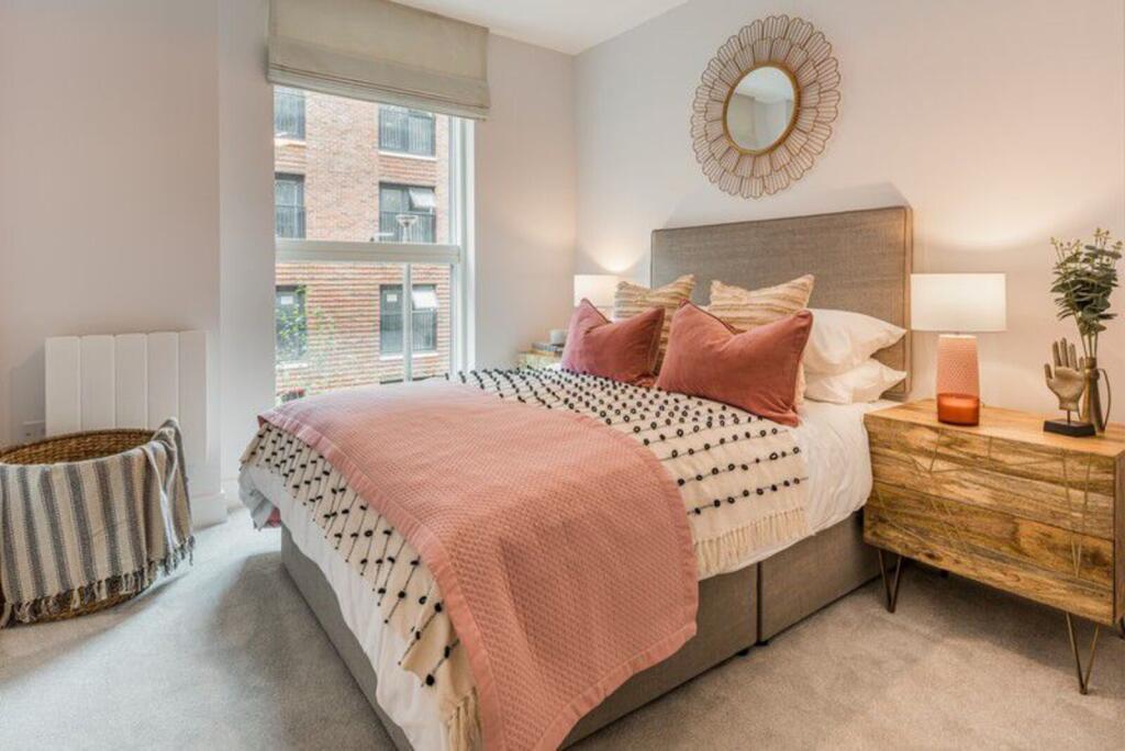 Main image of property: Horlicks Quarter, Slough, SL1