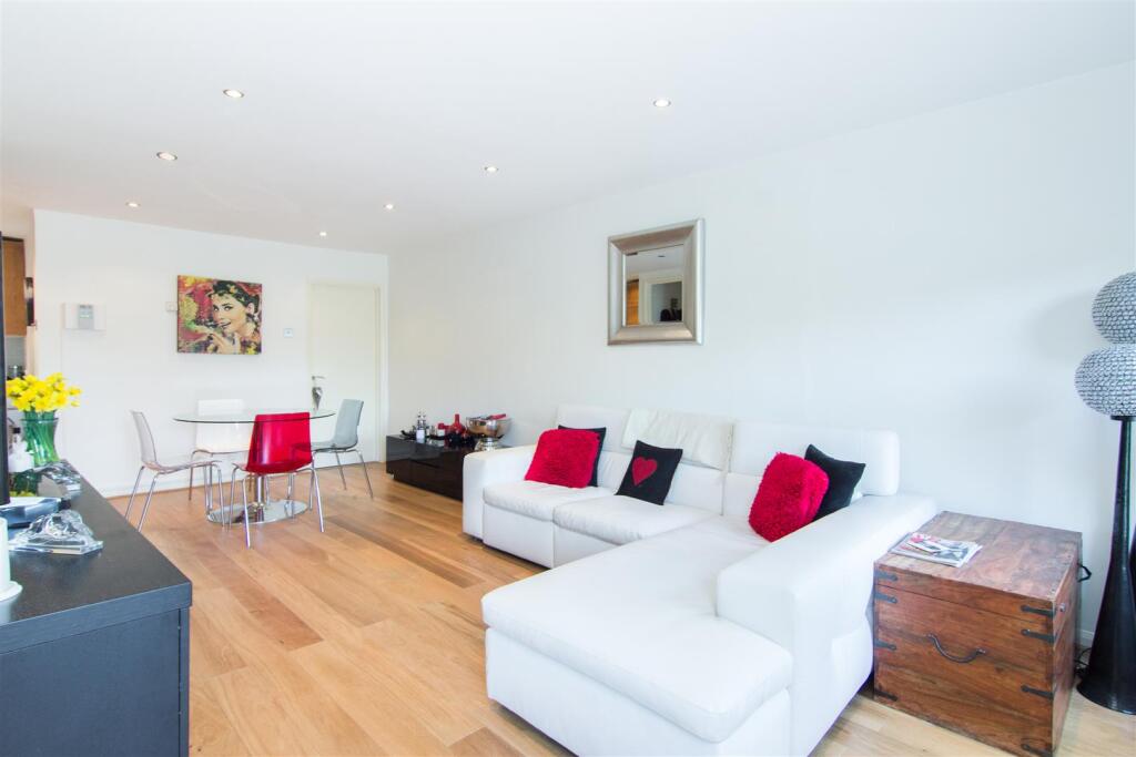 Main image of property: Sheen Lane, East Sheen, SW14