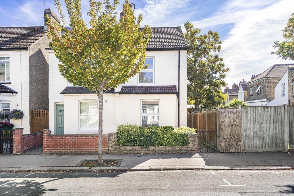 Main image of property: Exeter Road, Croydon, CR0