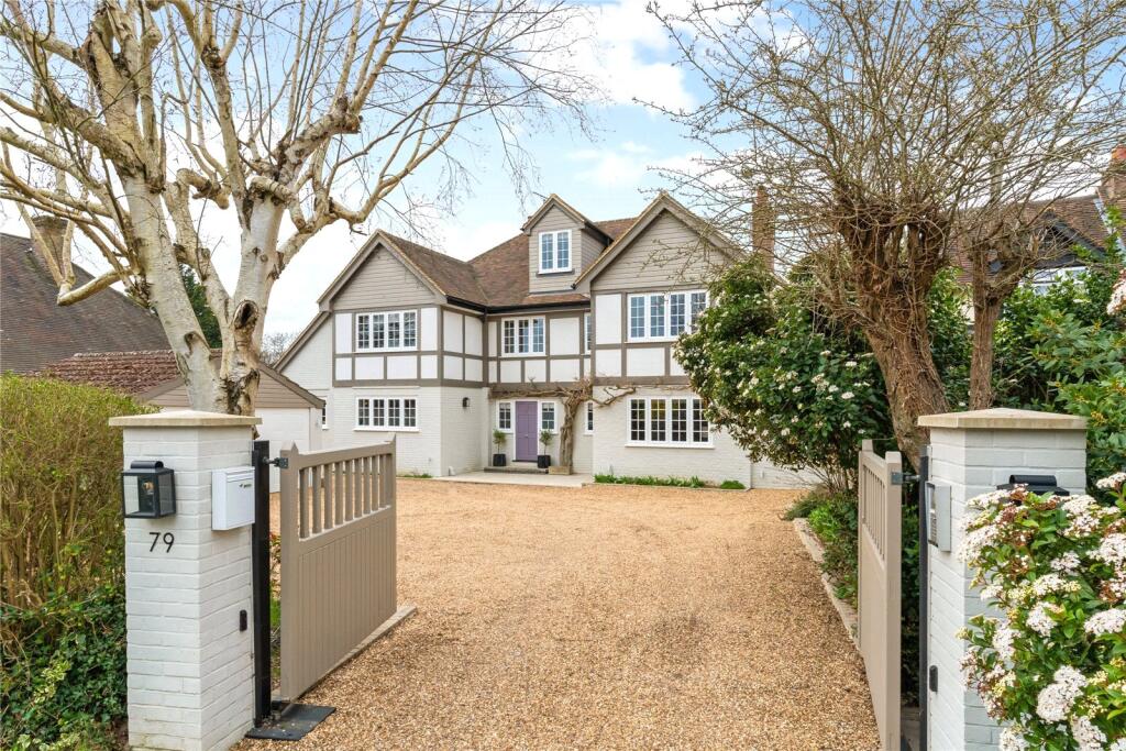 Main image of property: Blackpond Lane, Farnham Royal, Buckinghamshire, SL2