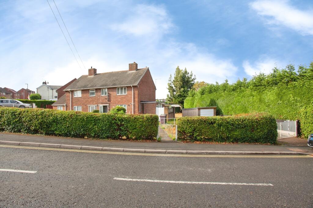 Main image of property: Westthorpe Road, Killamarsh, Derbyshire