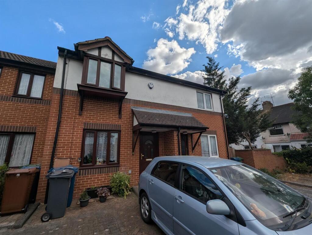 Main image of property: Grovelands Close, Harrow