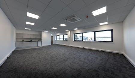 696 Stirling Road 3.jpg