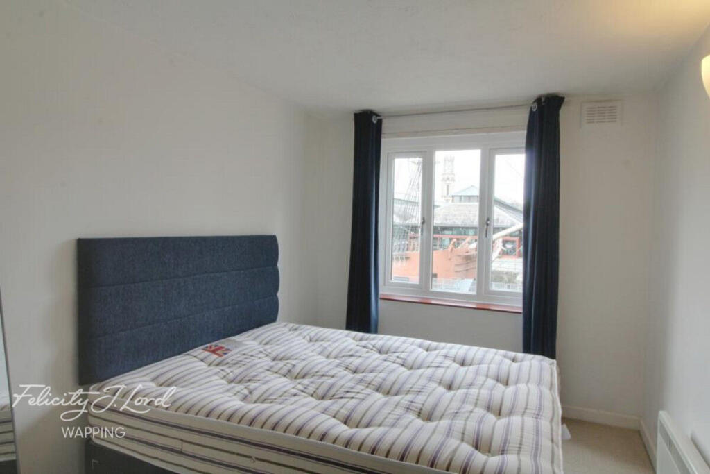 Main image of property: Discovery Walk, London