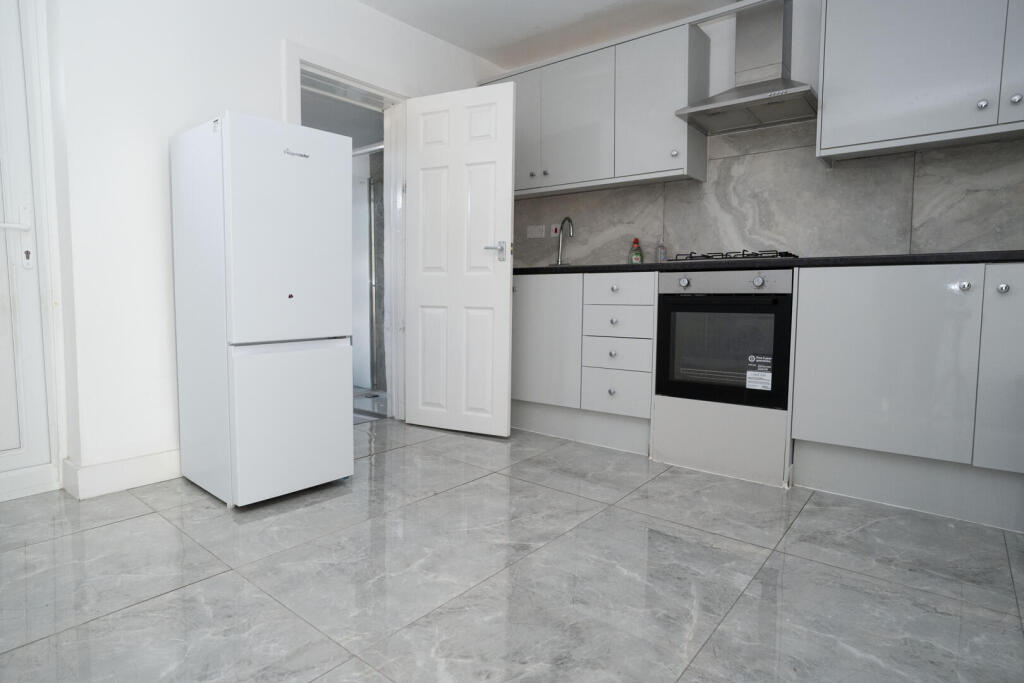 Main image of property: Collingwood Road, Sutton