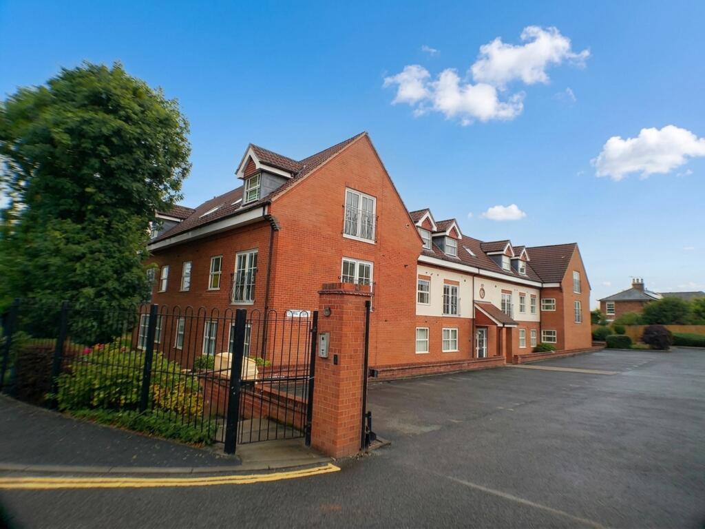 Main image of property: Moor Lane, Bingham, NG13