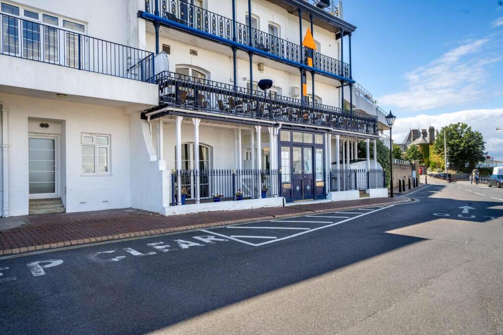 Main image of property: The Parade, Cowes