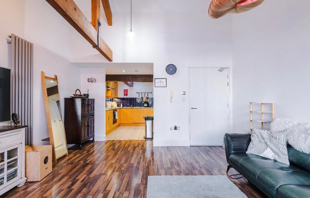Main image of property: Bloom Street, Manchester, M1