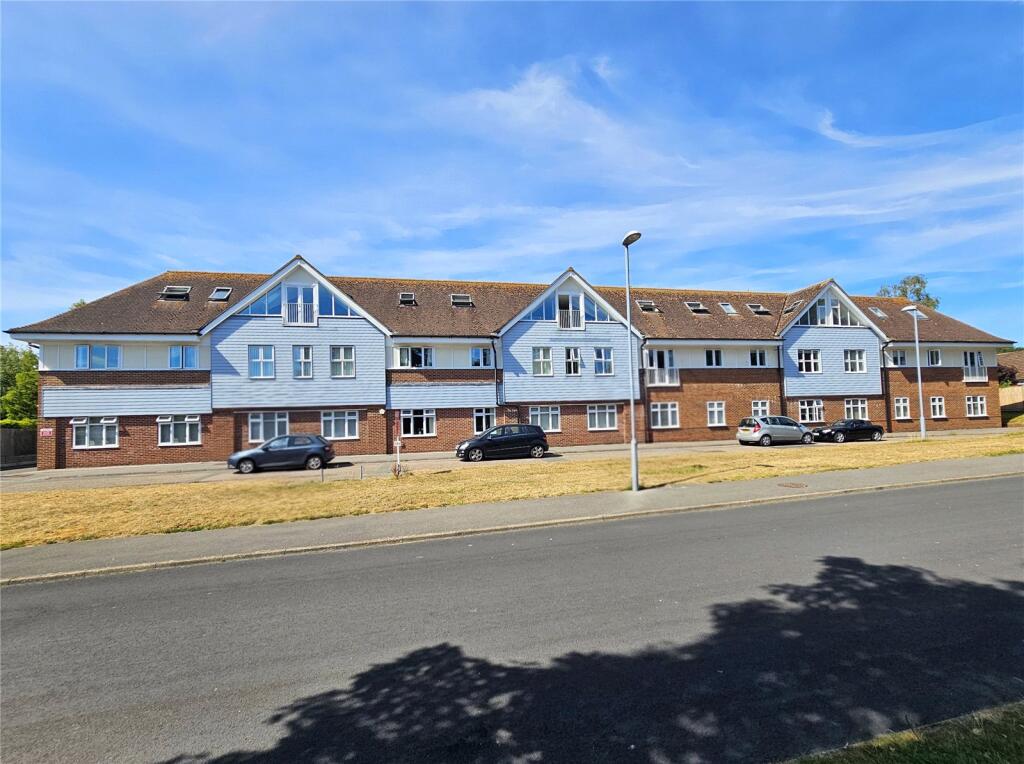 Main image of property: Lakewood Road, Highcliffe, Christchurch, Dorset, BH23