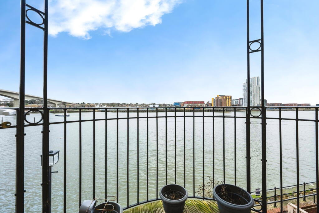 Main image of property: Andes Close, Southampton, SO14