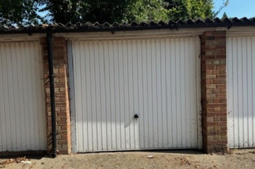 Main image of property: The Mallow, Marsh Road, Luton, Bedfordshire, LU3