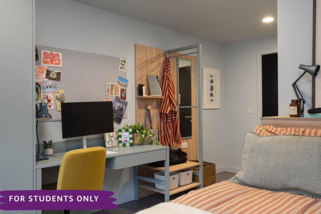 Main image of property: Central Road, 
Leeds, LS1