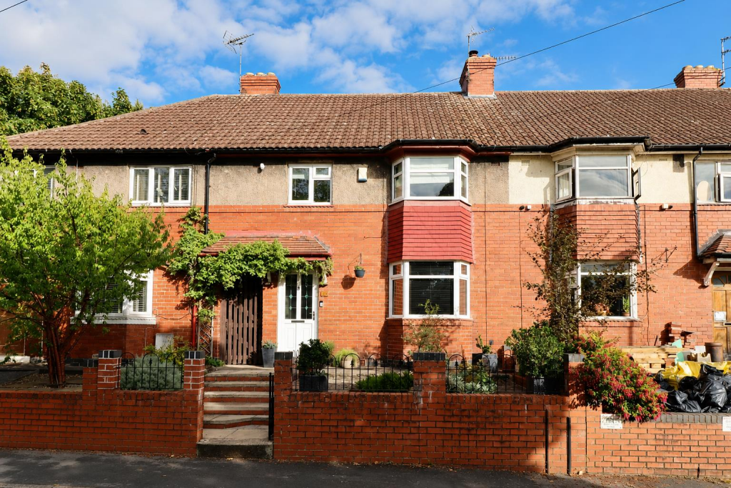 Main image of property: Kingsway North, York