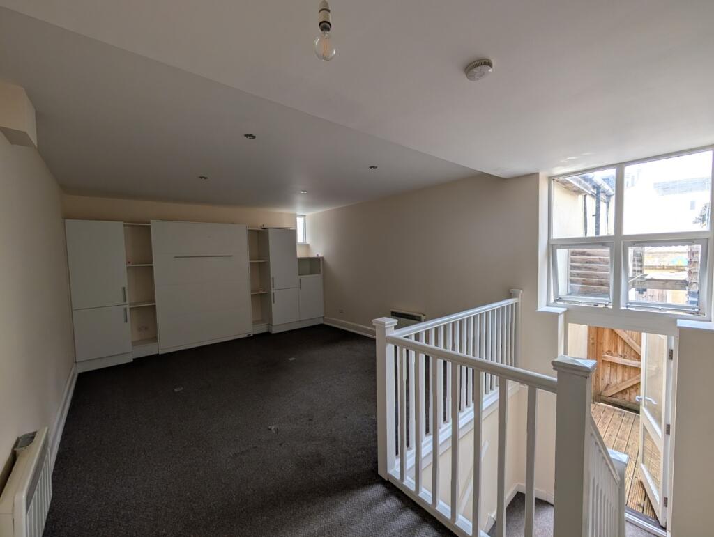 Main image of property: Bath Street, Cheltenham, Gloucestershire, GL50 1YA