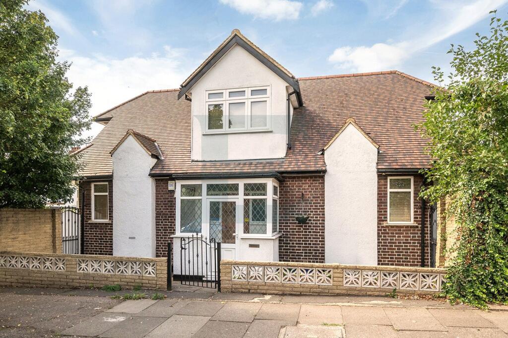 Main image of property: Hale Drive, Mill Hill, London, NW7