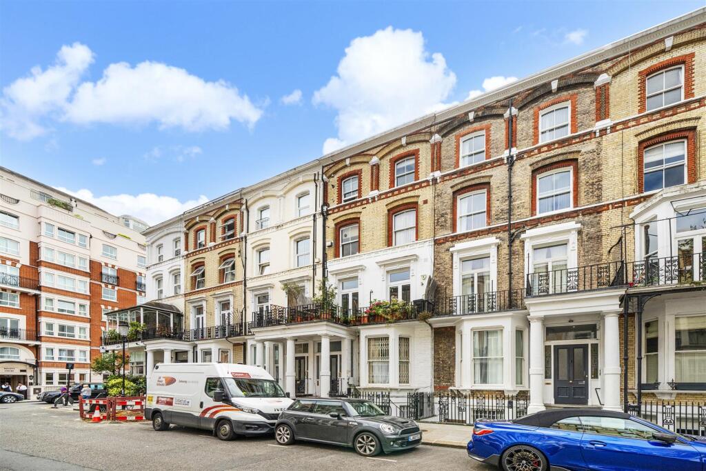 Main image of property: Cheniston Gardens, High Street Kensington, W8