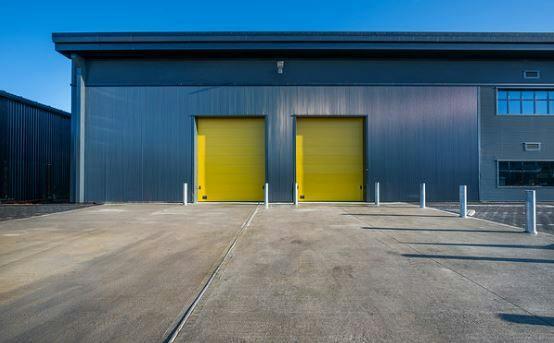 external loading area.JPG