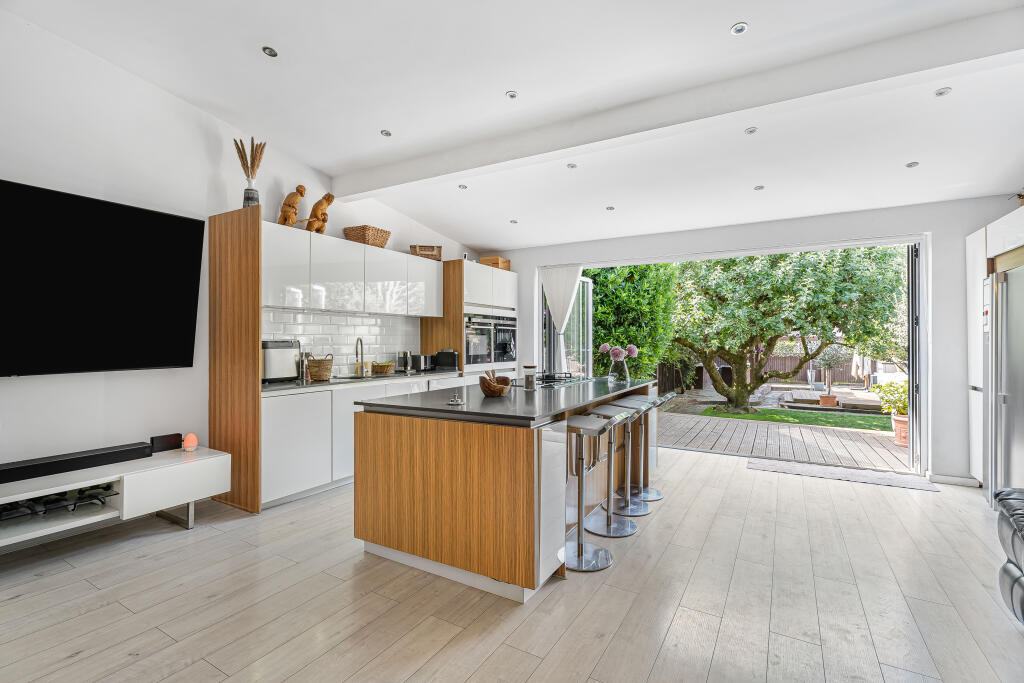 Main image of property: Hadley Road, Enfield