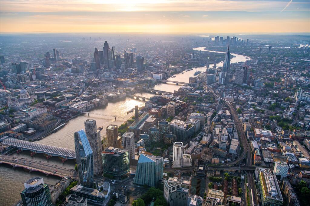Main image of property: The Edit, Bear Lane, London, SE1 0UJ